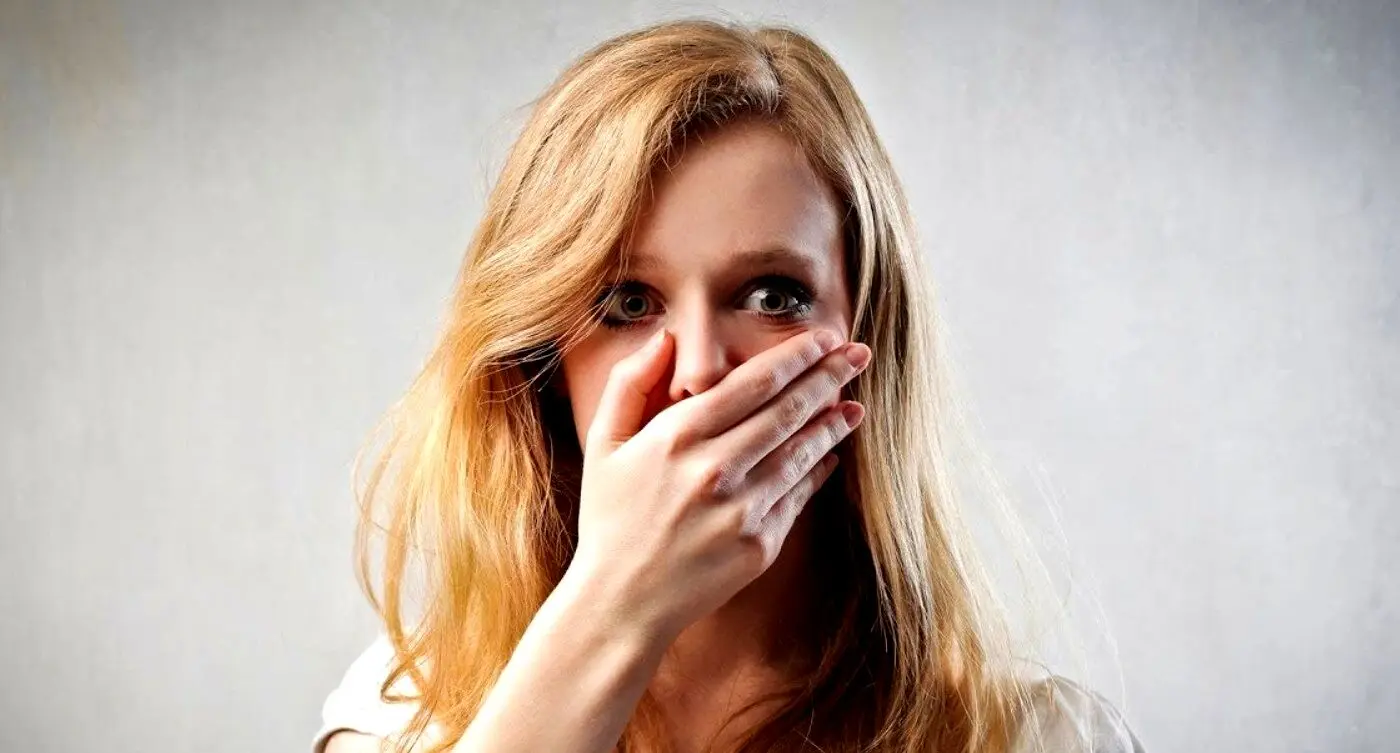 چرا دهانم بدمزه شده؟ + عکس