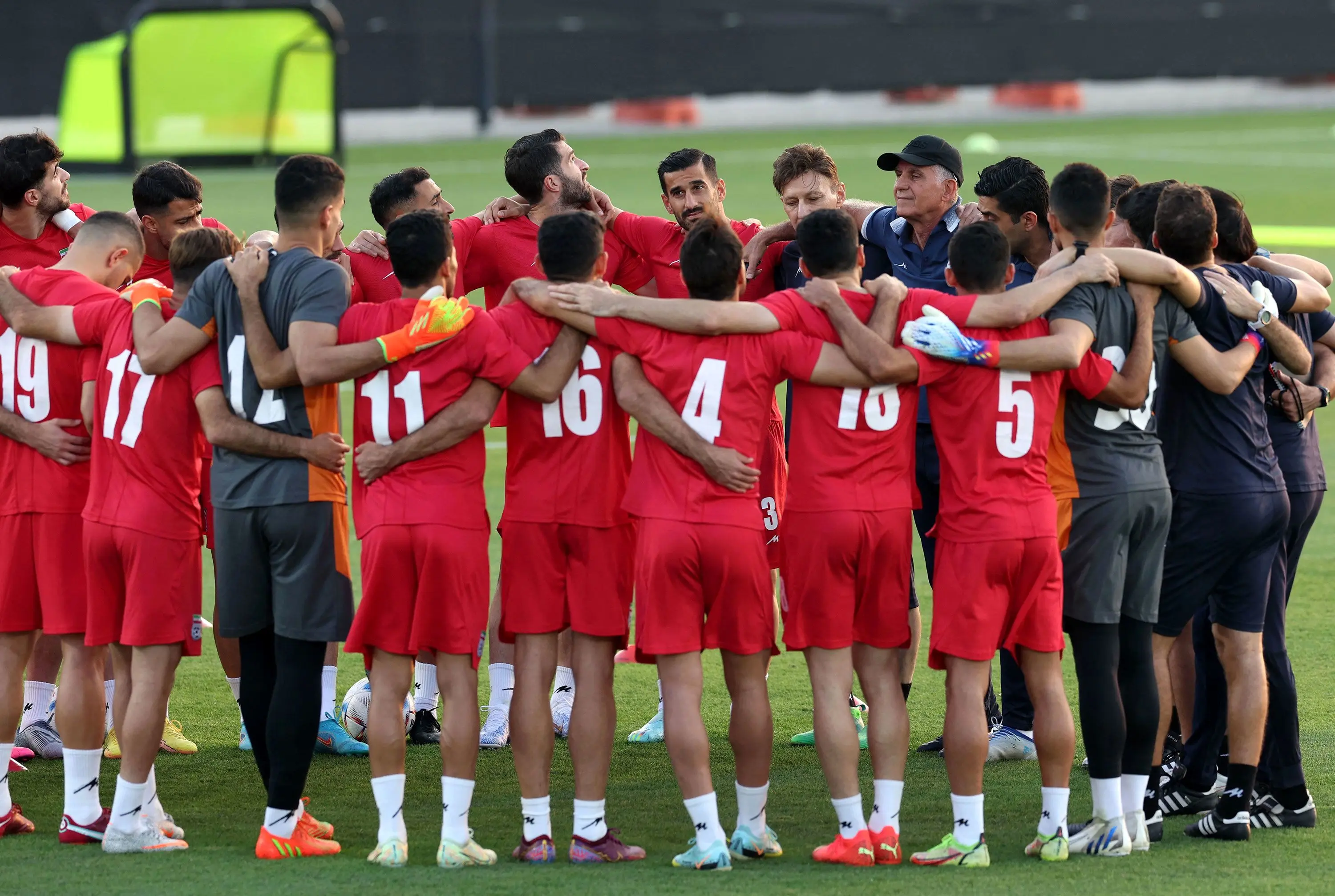 اگر بازی بدون تماشاگر بود، ایران نهایتا ١-٠ می‌باخت! + عکس