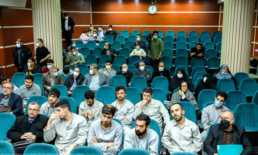 اطلاعیه مهم قوه قضاییه درباره احکام پرونده عجمیان و حوادث 12 آبان کرج | احکام اعدام متهمان لغو نشده است