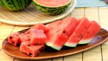 چه افرادی نباید شب یلدا هندوانه بخورند؟