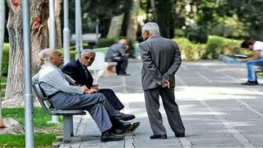خبر خوش برای این گروه از بازنشستگان؛ منتظر کارت رفاهی باشید