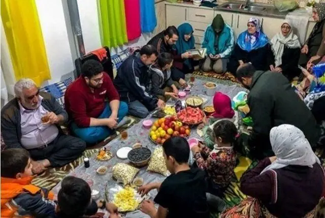 با دخالت های خانواده همسر چگونه برخورد کنیم؟ 
