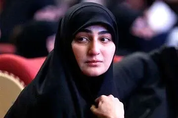 گفتگوی زینب سلیمانی با فرمانده کل سپاه + عکس