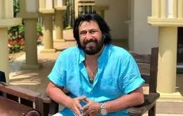 شهرام شب‌پره: با درآمد این آهنگ هفت خانه خریدم!