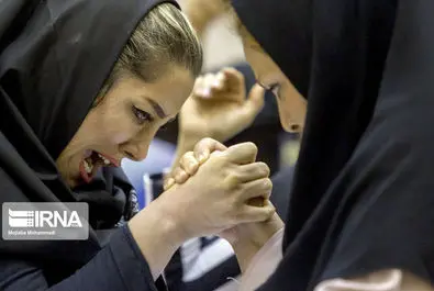 مچ اندازی زنان