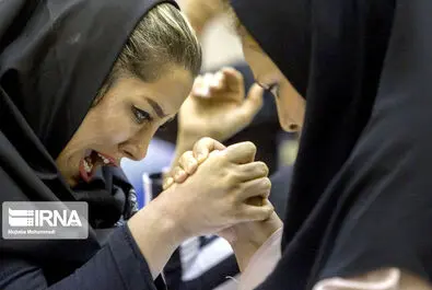 مچ اندازی زنان