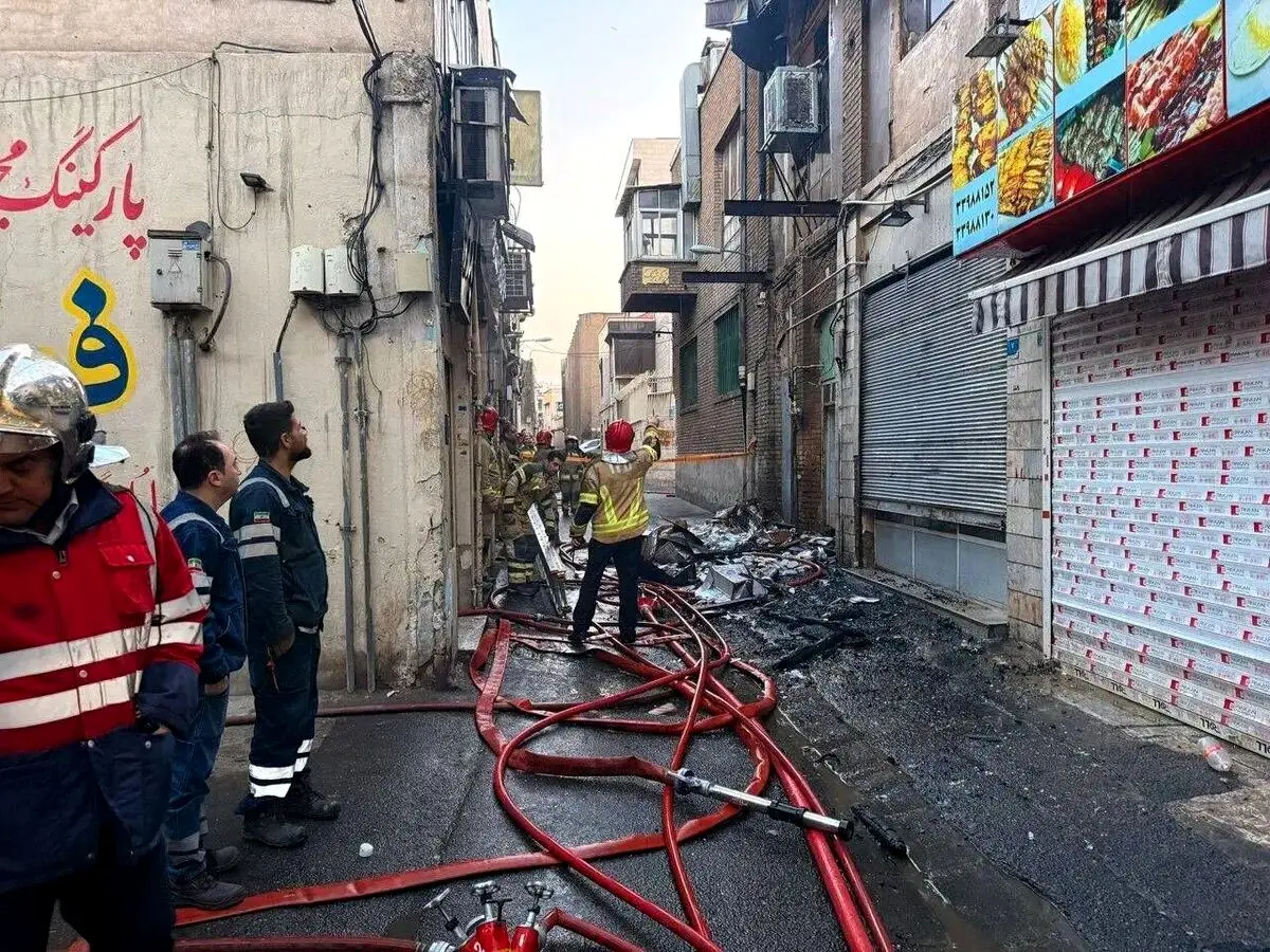آتش‌سوزی یک خانه ۱۰ مصدوم برجای گذاشت