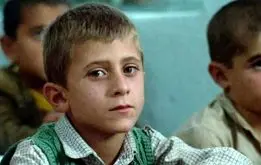 بازیگر خردسال فیلم «خانه دوست کجاست» درگذشت