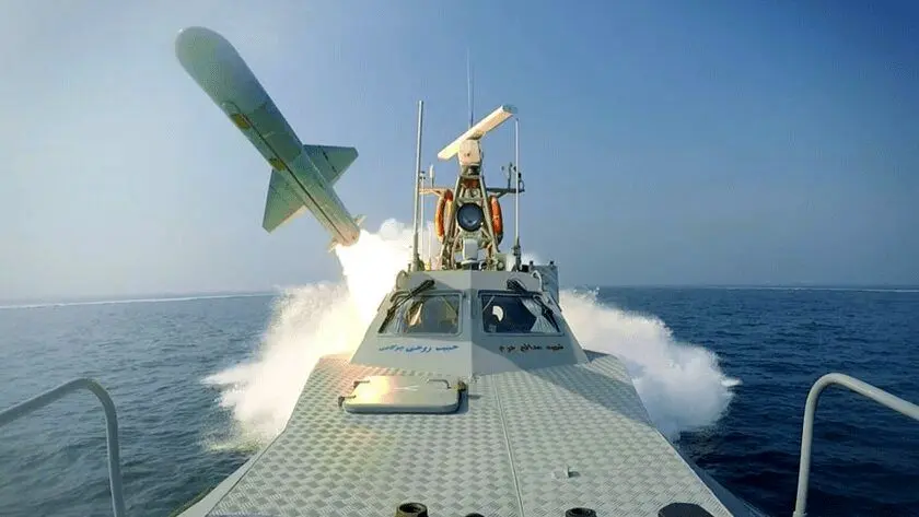 تصاویر جدید از ۲ موشک مرموز ایران 