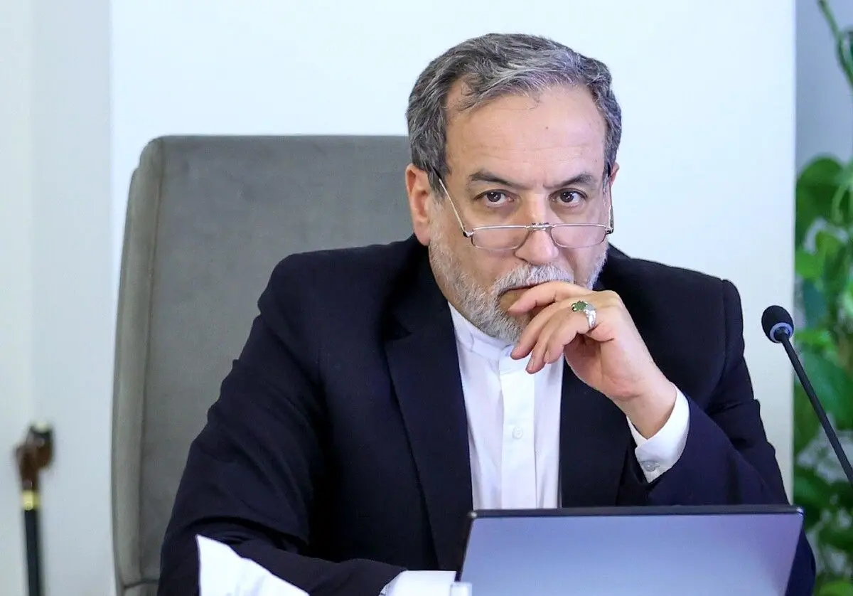 عراقچی: پنجره دیپلماسی همیشه باز است