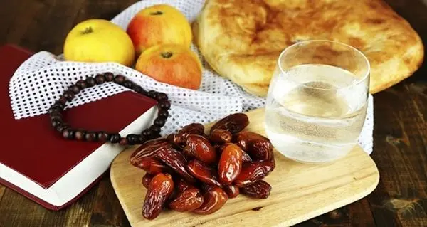 ۷ عارضه مهم روزه‌داری که باید بدانید