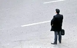 اتفاقی کلافه‌کننده که از 6 صبح در خیابانها و ادارات می‌افتد 