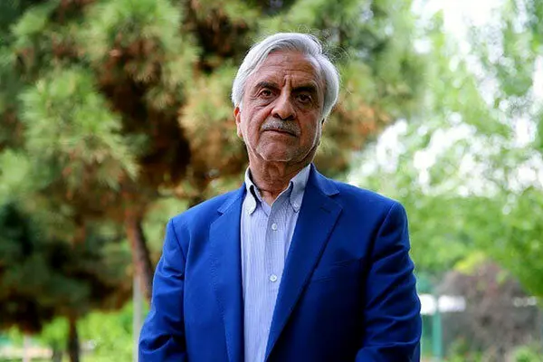 نامزد انتخابات ریاست جمهوری : : «گربه» ایران در حال «فوت» است | قیمت بنزین ما مسخره است