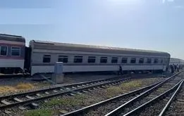 حادثه در مشهد؛ قطار از ریل خارج شد