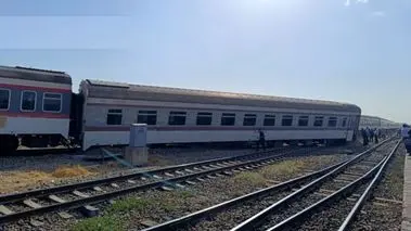 حادثه در مشهد؛ قطار از ریل خارج شد
