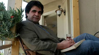جعفر پناهی پس از ۱۴ سال از کشور خارج شد/عکس