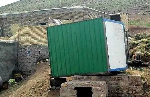 اتفاق هولناک در یک مدرسه در مراغه/ یک معلم و 5 دانش آموز راهی بیمارستان شدند 