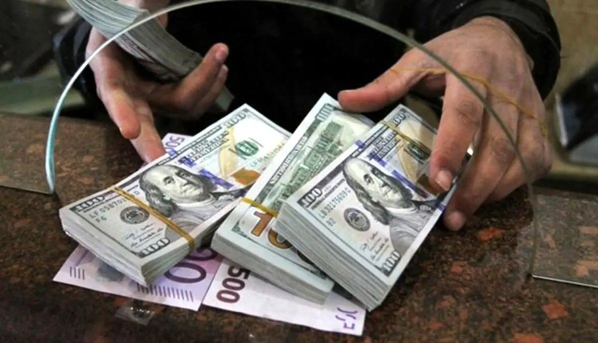 دلار 100 هزار  تومانی رسید، قیمت دلار در بازار آزاد امروز