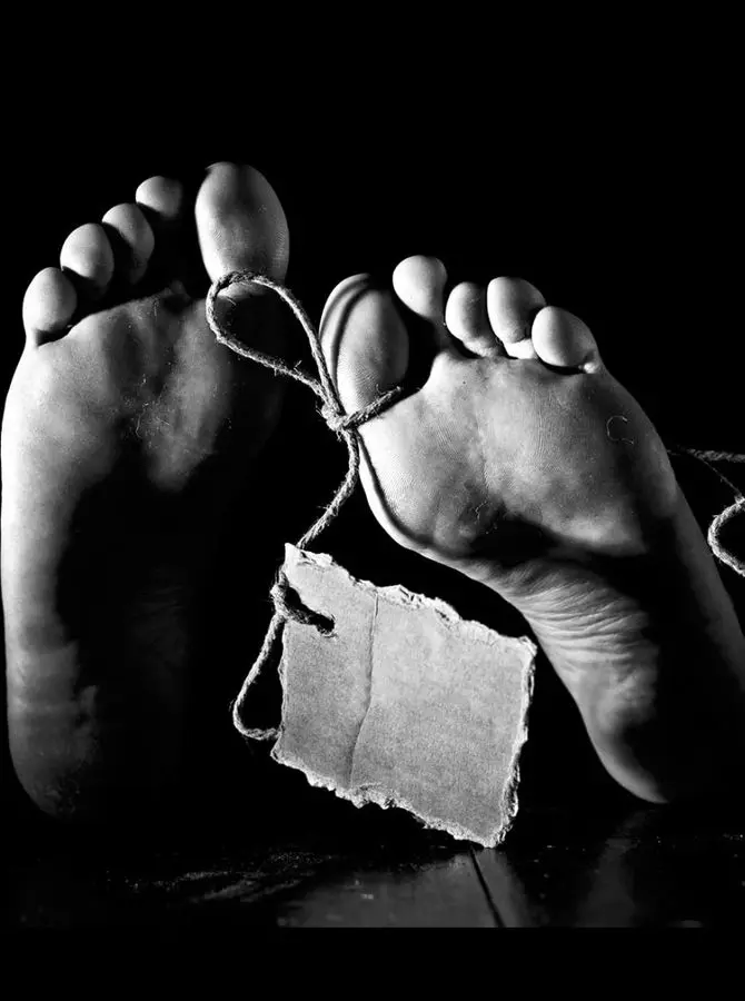 انسان در لحظه مرگ و هنگام قبض روح چه چیزهایی می‌بیند؟ + فیلم