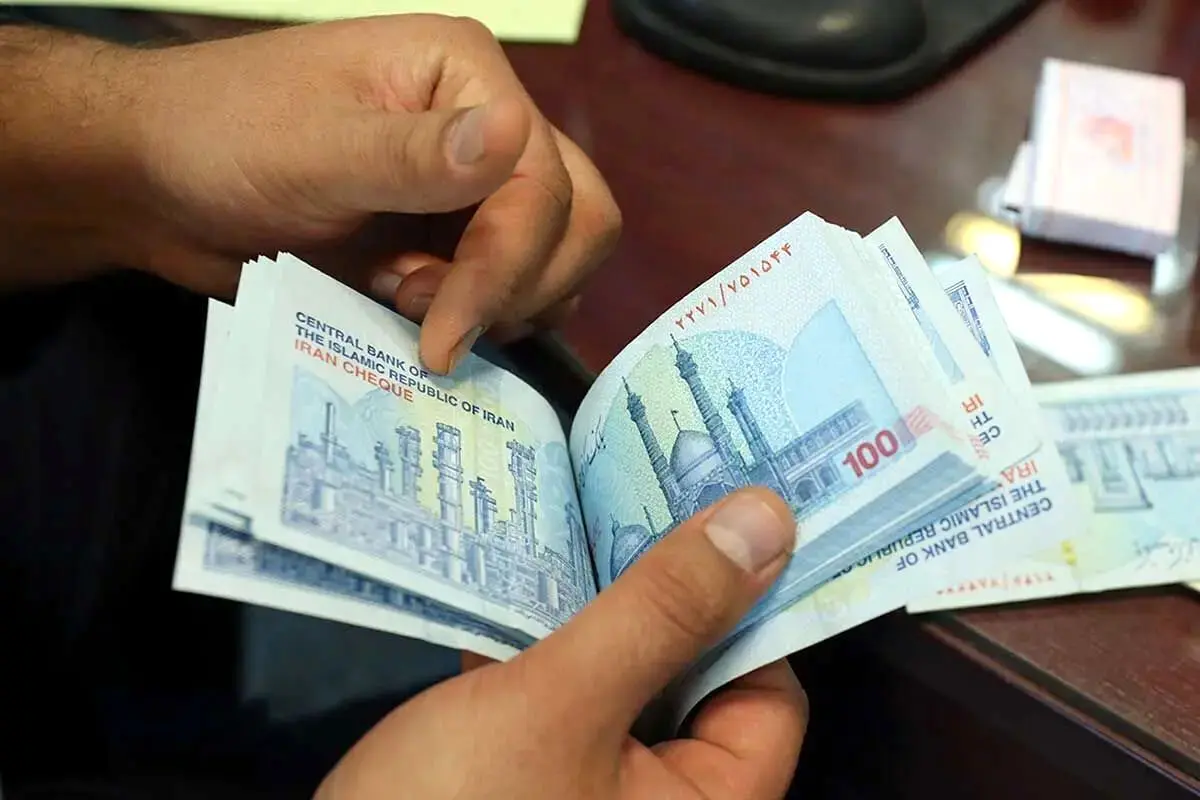 افزایش ۳۰ درصدی حقوق این کارمندان از شهریور