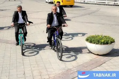 پزشکیان دوچرخه سوار شد