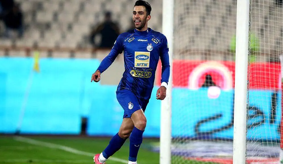 آرش رضاوند در استقلال ماندنی شد؟