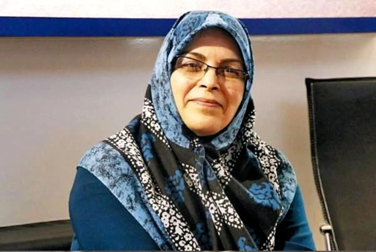 واکنش آذر منصوری به ممانعت از حضور خاتمی در افتتاح بیمارستان رفسنجانی+عکس