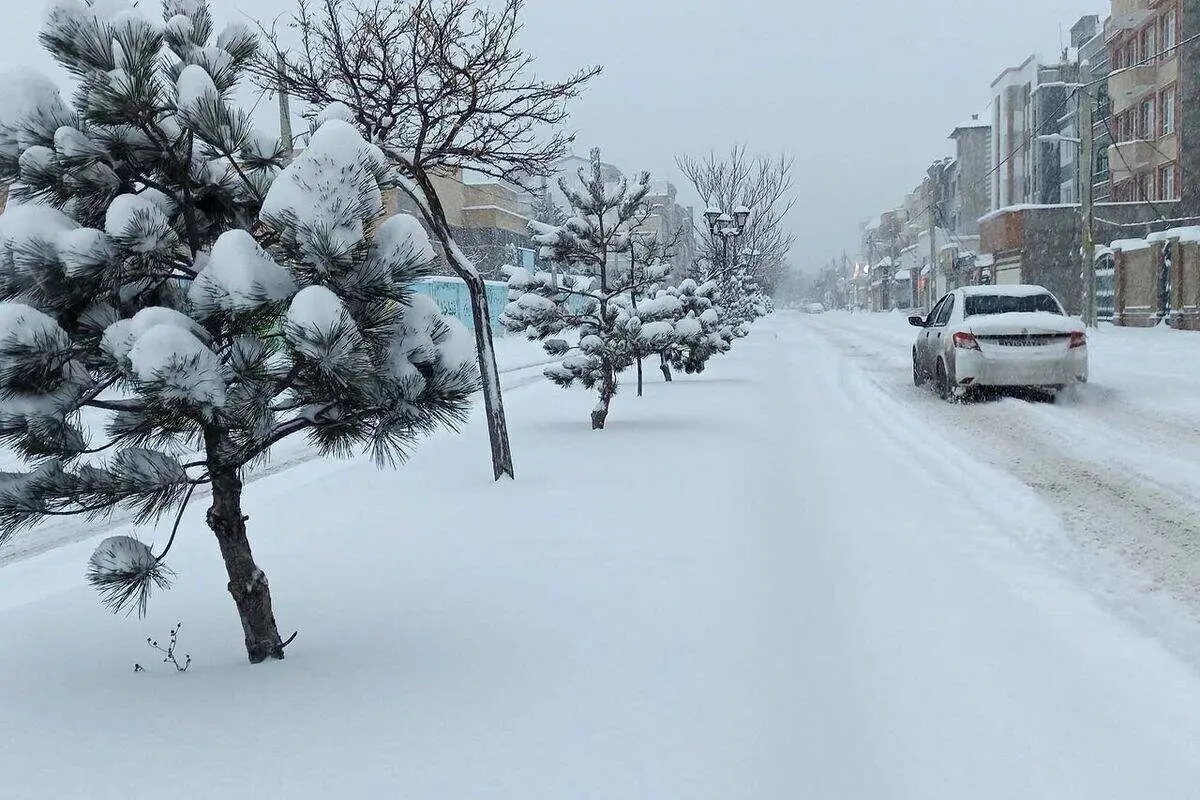 برف مهمان غیرمنتظره بهار ایران