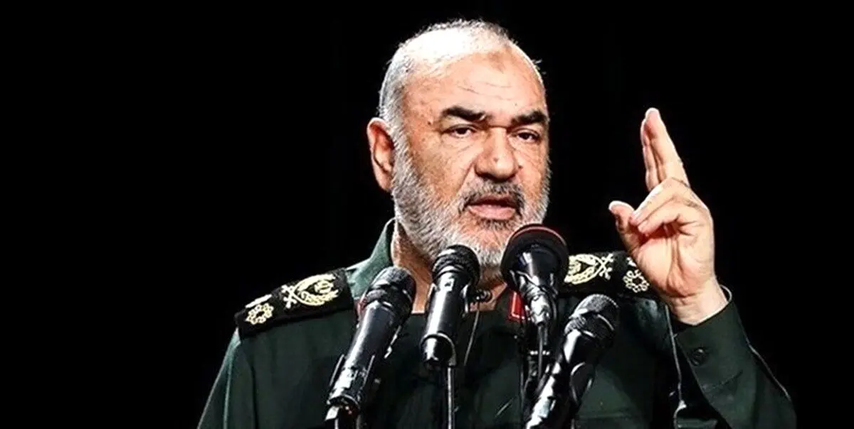 سردار سلامی: آنهایی که قراردادهای ننگین را امضا کردند، نمی‌توان بخشید

