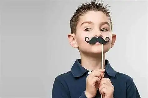 بلایی که بلوغ زودرس بر سر کودکان می‌آورد