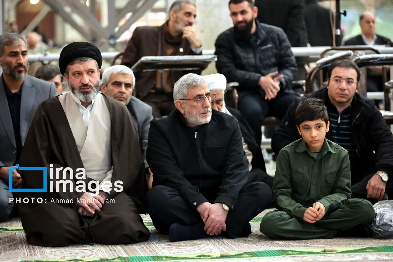 تصاویری از همنشینی سردار قاآنی و فرزند رهبر انقلاب

