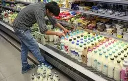 هشدار اتحادیه لبنیات درباره تبعات اصلاح قیمت شیرخام