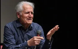بازگشت پیکر احمد پژمان به ایران
