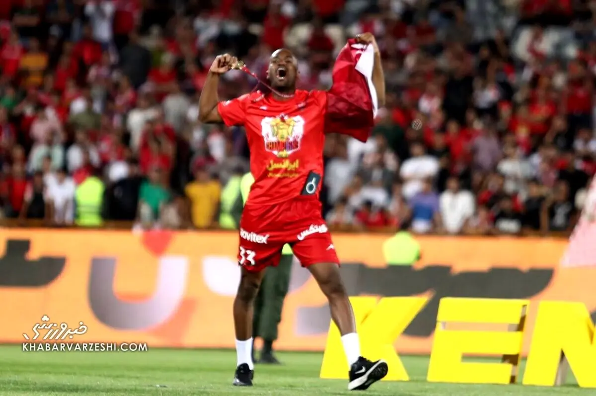 ستاره پرسپولیس با این عکس رسما جدا شد
