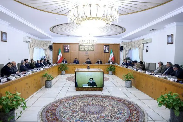 رئیسی درباره قیمت دلار چه گفت؟