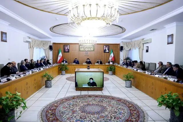 رئیسی درباره قیمت دلار چه گفت؟