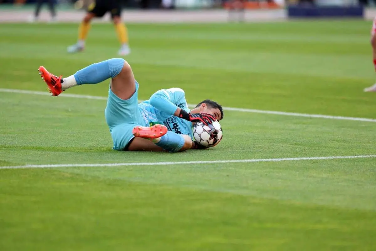 رکورد‌های عجیب نیازمند مقابل پرسپولیس