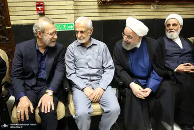 مراسم ترحیم مادر اسحاق جهانگیری