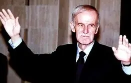 الجولانی دشمنی را به حد رساند/پیکر حافظ اسد ربوده شد!