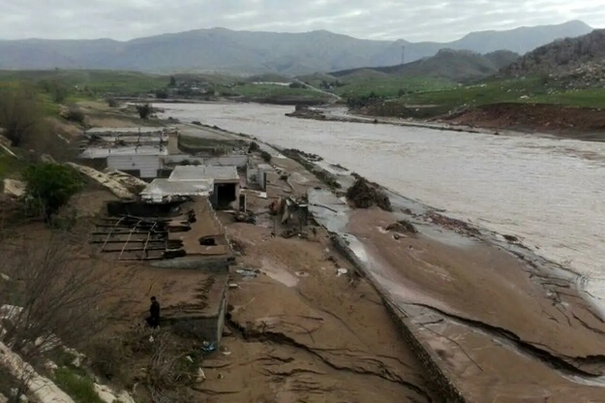 ۵ روستا در پل‌دختر تخلیه شدند