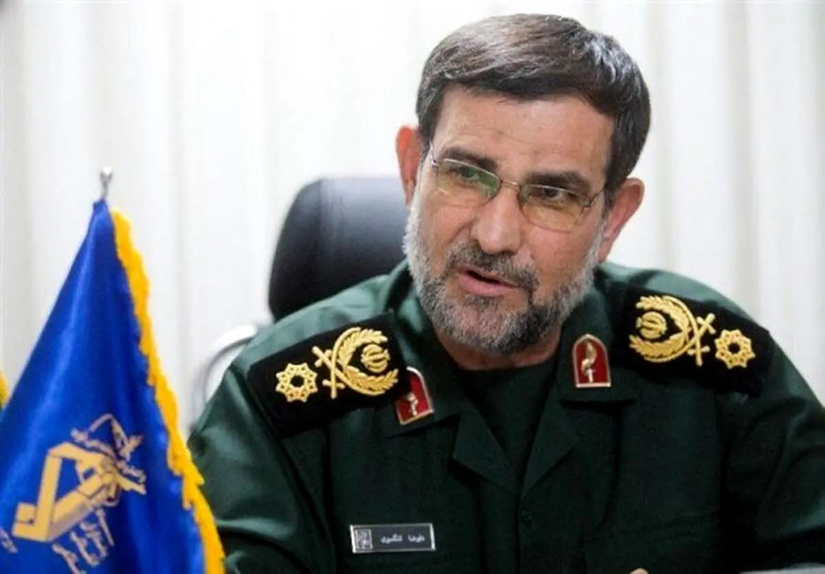 روایت فرمانده نیروی دریایی سپاه از اخراج ناو آمریکایی از خلیج فارس
