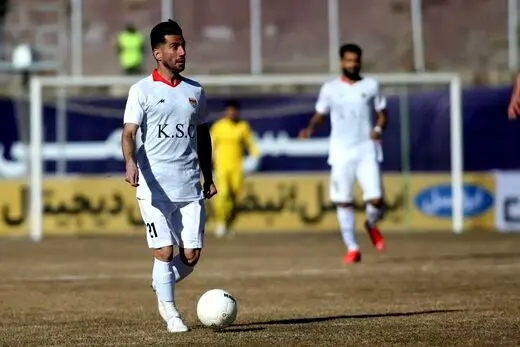 قرارداد مدافع سابق پرسپولیس تمدید شد