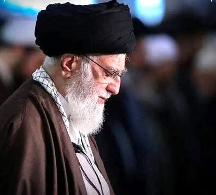 ویدئو/ گفتگوی رهبر انقلاب باپسران و خانواده اسماعیل هنیه

