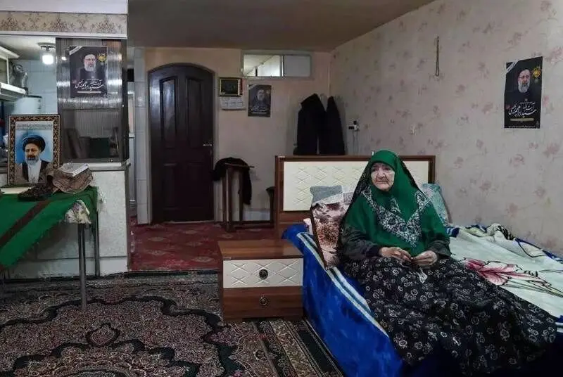 مادر ابراهیم رئیسی به مسعود پزشکیان  چه گفت؟ فیلم