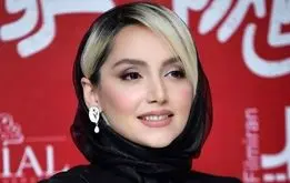 تمجید نازنین بیاتی از بازی بابک حمیدیان 