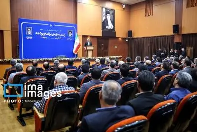  معارفه رئیس سازمان برنامه و بودجه