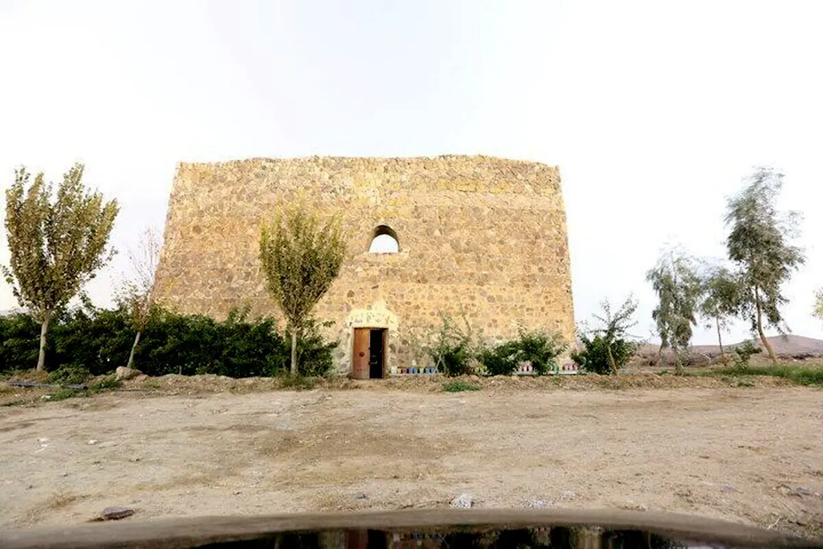 مردم تهران به گورستان نیاز دارند یا مجموعه تفریحی؟