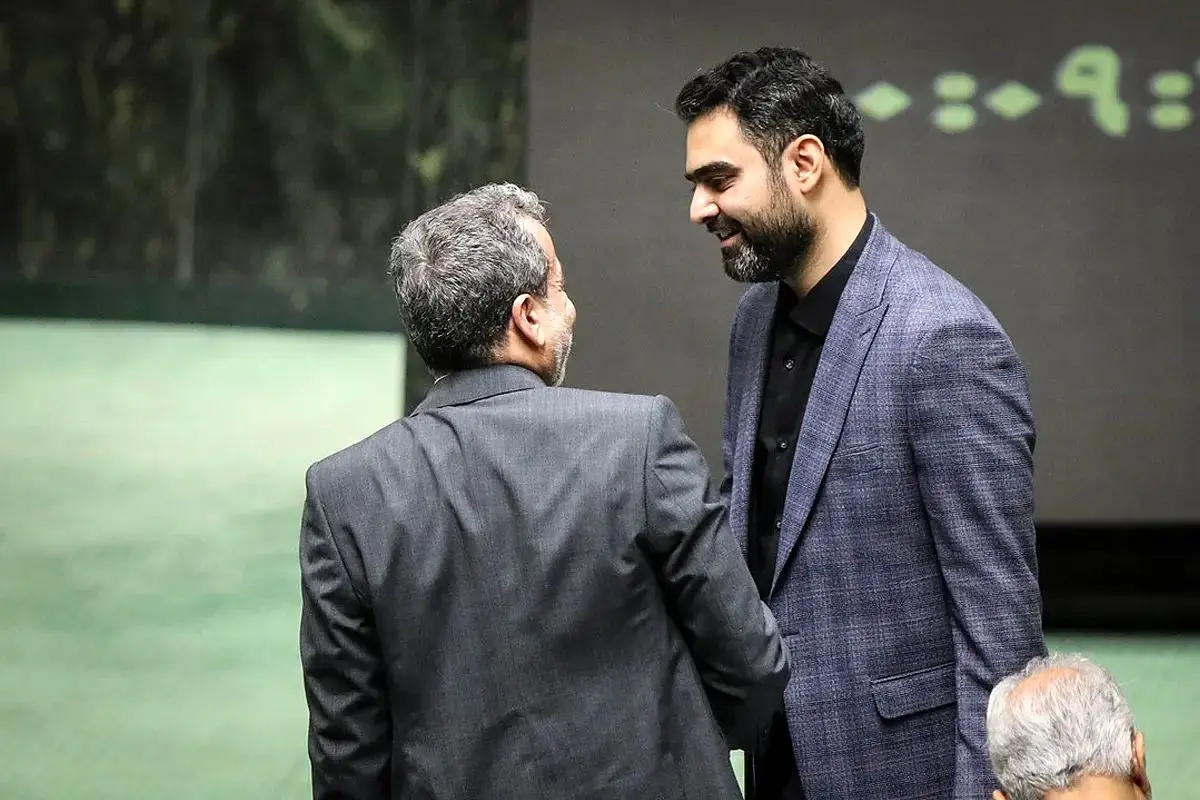 توئیت جنجالی امیرحسین ثابتی برای مذاکره با  آمریکا/ ۵۰۰ میلیارد دلار به ایران بدهد، باز مشکلی حل نخواهد