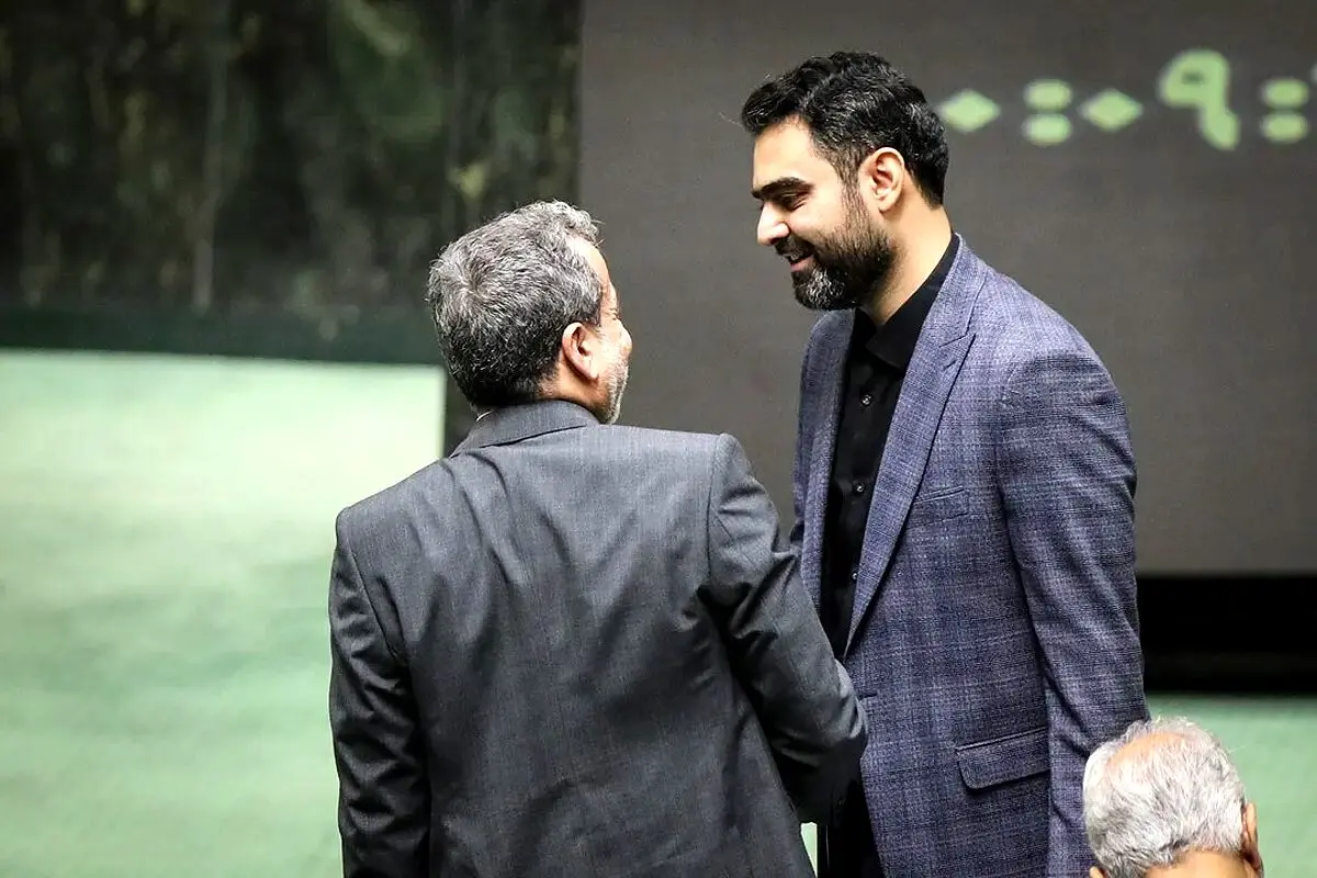 توئیت جنجالی امیرحسین ثابتی برای مذاکره با  آمریکا/ ۵۰۰ میلیارد دلار به ایران بدهد، باز مشکلی حل نخواهد