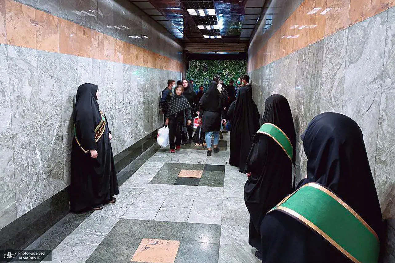 یک آمار از تذکر حجاب در خیابان ولیعصر/۳۰۰ تذکر،۴۰ تنش